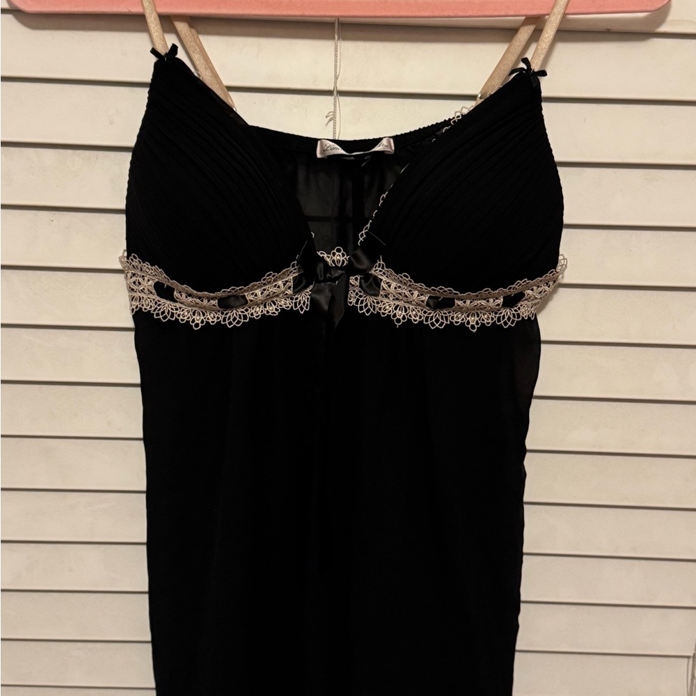 Linea Donatella Black Chemise with Lace Detail